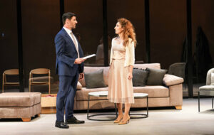 ההצגה בית בובות קלאסיקה מודרנית