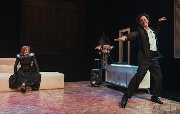 ההצגה 6 שיעורי ריקוד ב-6 שבועות קומדיה מרגשת