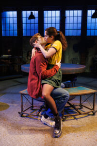 רומי + ג'ולייט דרמה חברתית