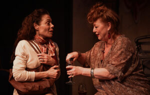 רומי + ג'ולייט דרמה חברתית